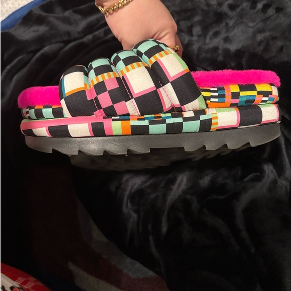UGG Women's Multicolor Slide Sandals - Picture 2 of 2